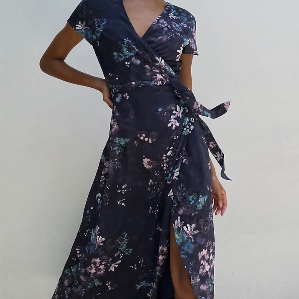 Aritzia Babaton Blue Floral Wrap Dress NWT